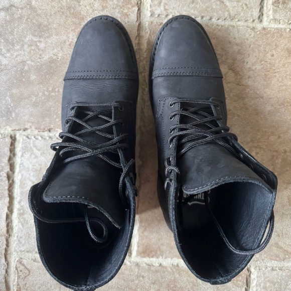 Thursday Boot Company. Captains matte black size 6.5 - Picture 2 of 12